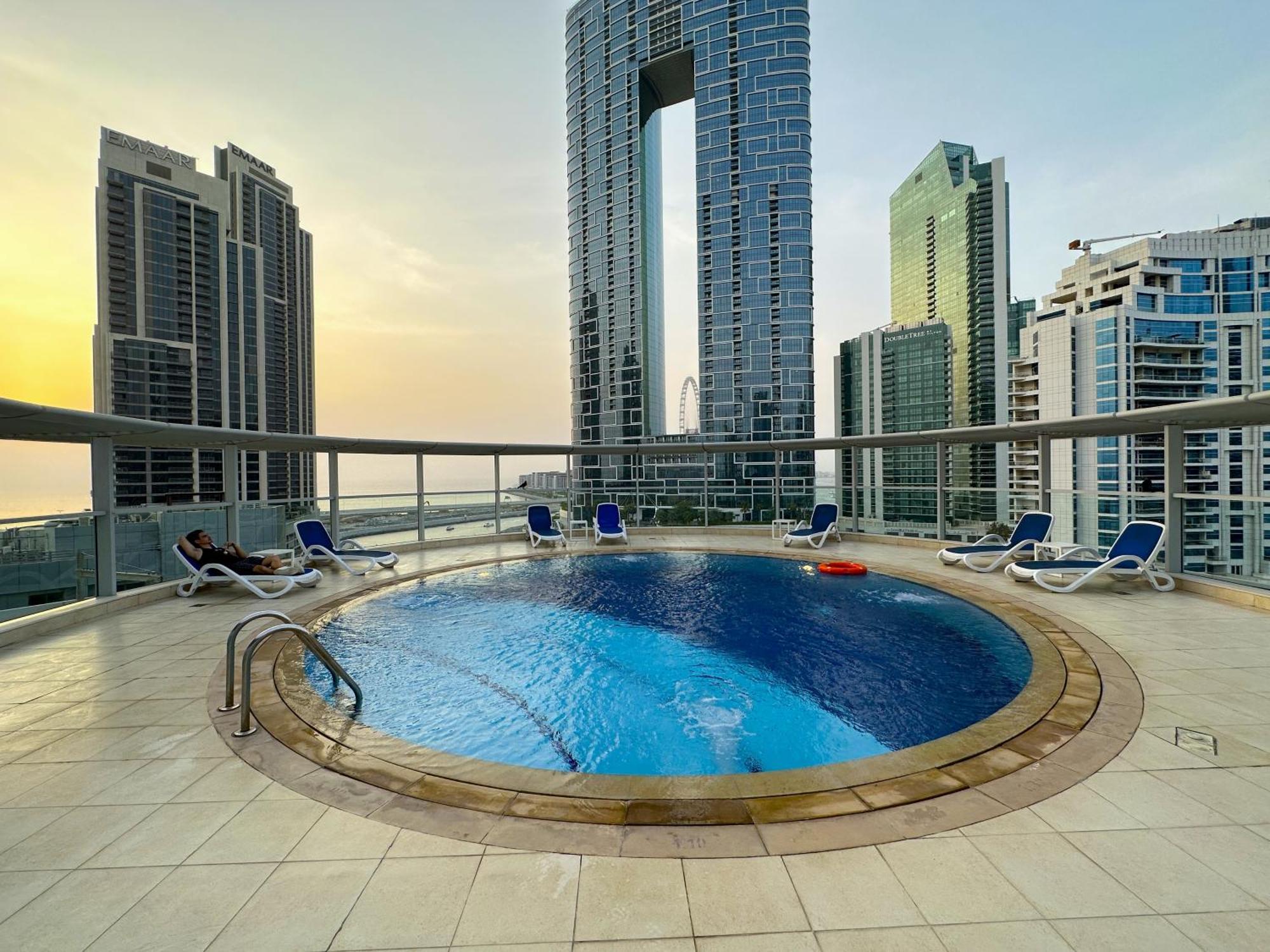 Luxury Rooftop Pool With Full Marina View 45 Percent Off Apartment Dubai Exterior photo